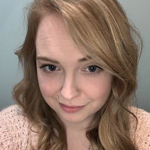 Meet your Posher, Latoya